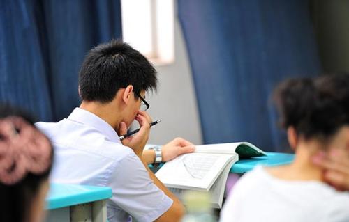 ���ս�ʦְ�����ķ���