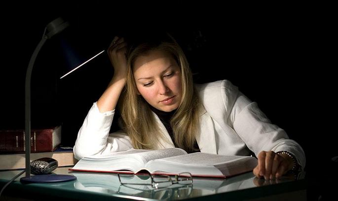 ���ڲ�ʿ����д��˵��