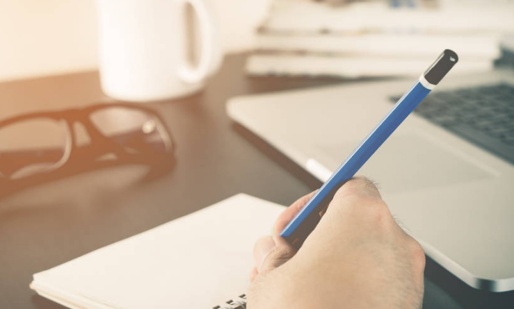 �о���ѧλ����׫д�淶